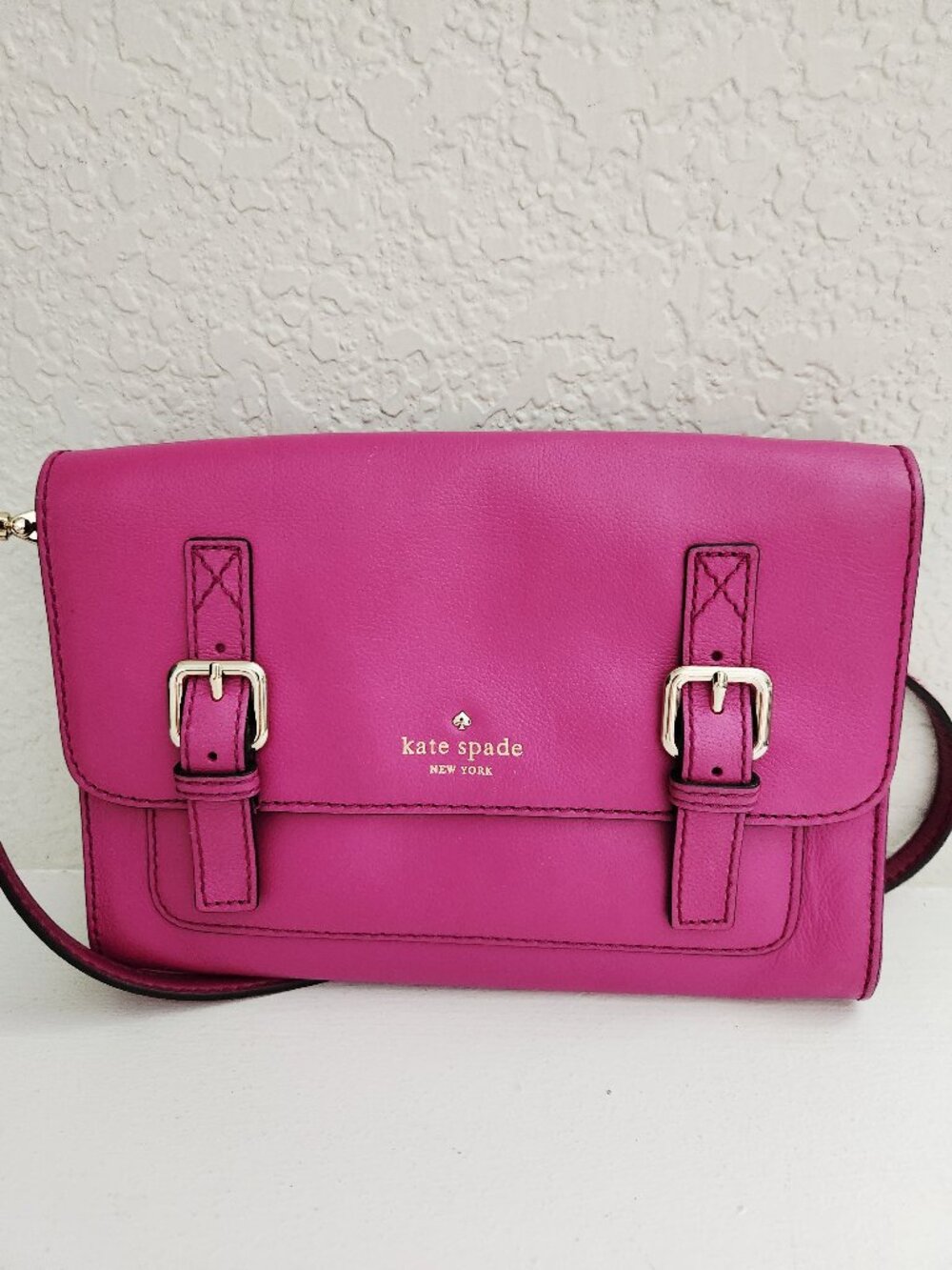 Euc Kate Spade NY Essex Scout Leathern Crossbody Bag Purse